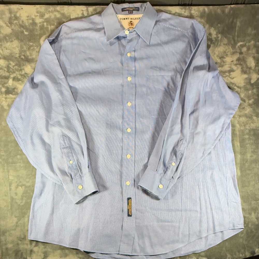 Tommy Hilfiger Patterned Long Sleeve Button Up Shirt Men’s 16 1/2, 32-33 VTG